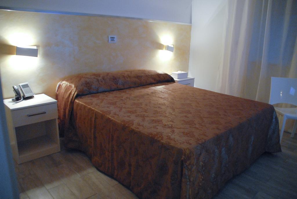 Posto Rosso Orlando B&B מראה חיצוני תמונה